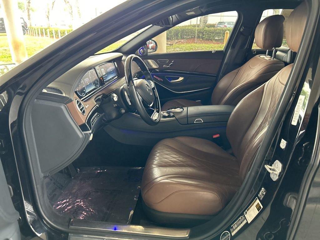 Mercedes-Benz Maybach S 550 - Thumbnail 5