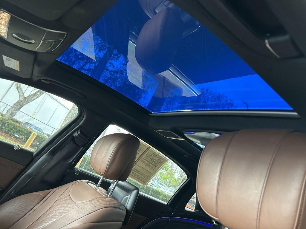 Mercedes-Benz Maybach S 550 - Thumbnail 18