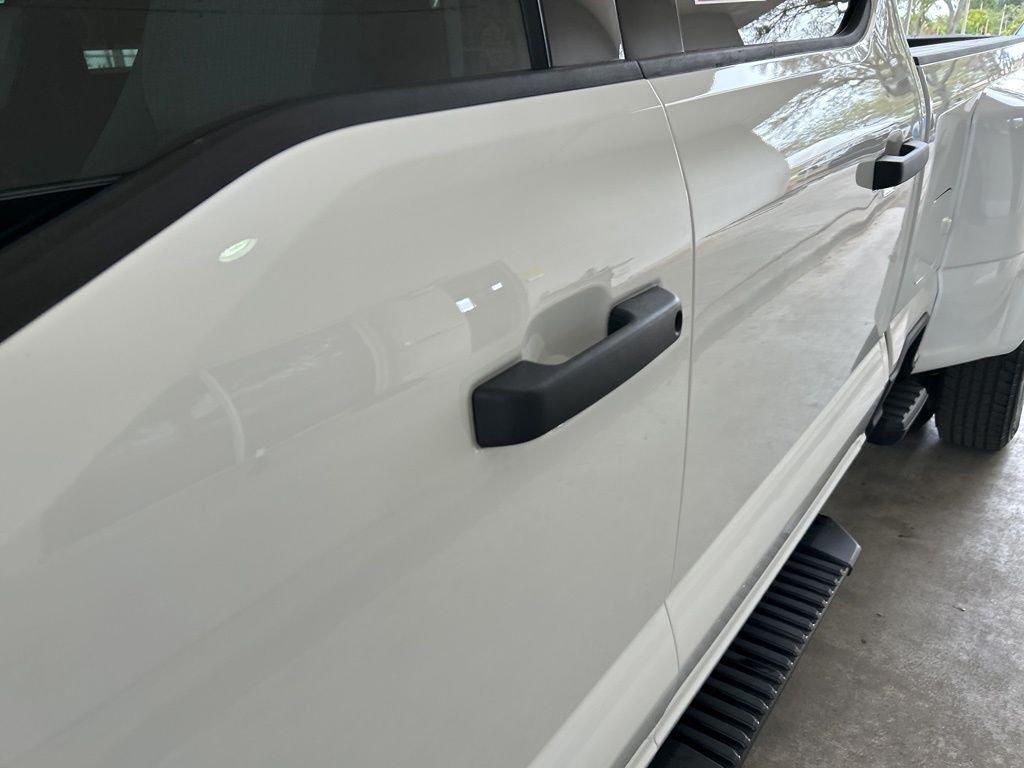 Ford F-350Sd Xlt - Thumbnail 15