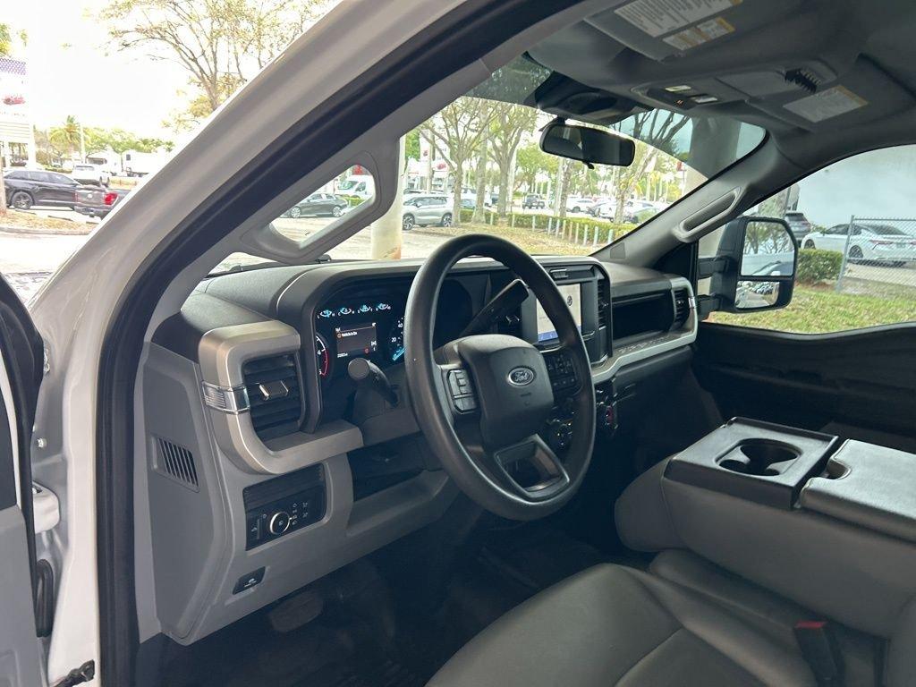 Ford F-350Sd Xl - Thumbnail 6