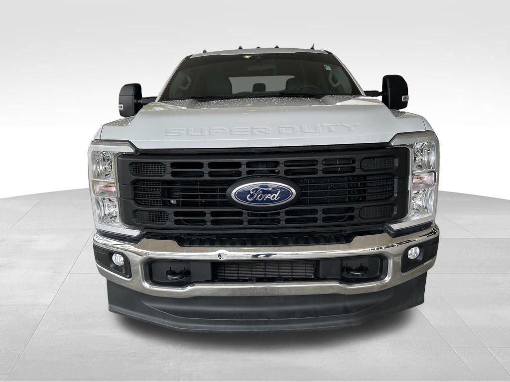 Ford F-350Sd Xl - Thumbnail 11