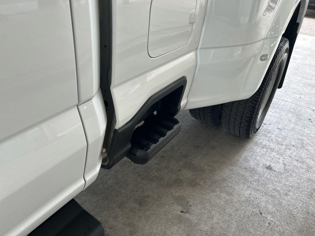 Ford F-350Sd Xl - Thumbnail 17