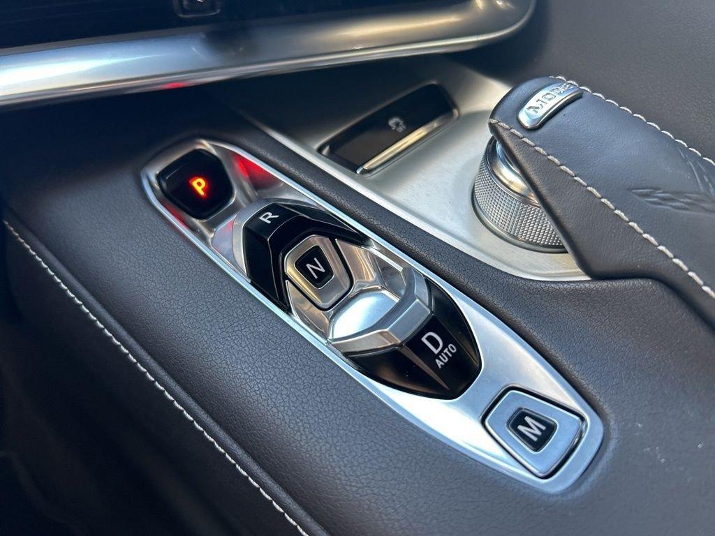 Chevrolet Corvette Stingray - Thumbnail 8