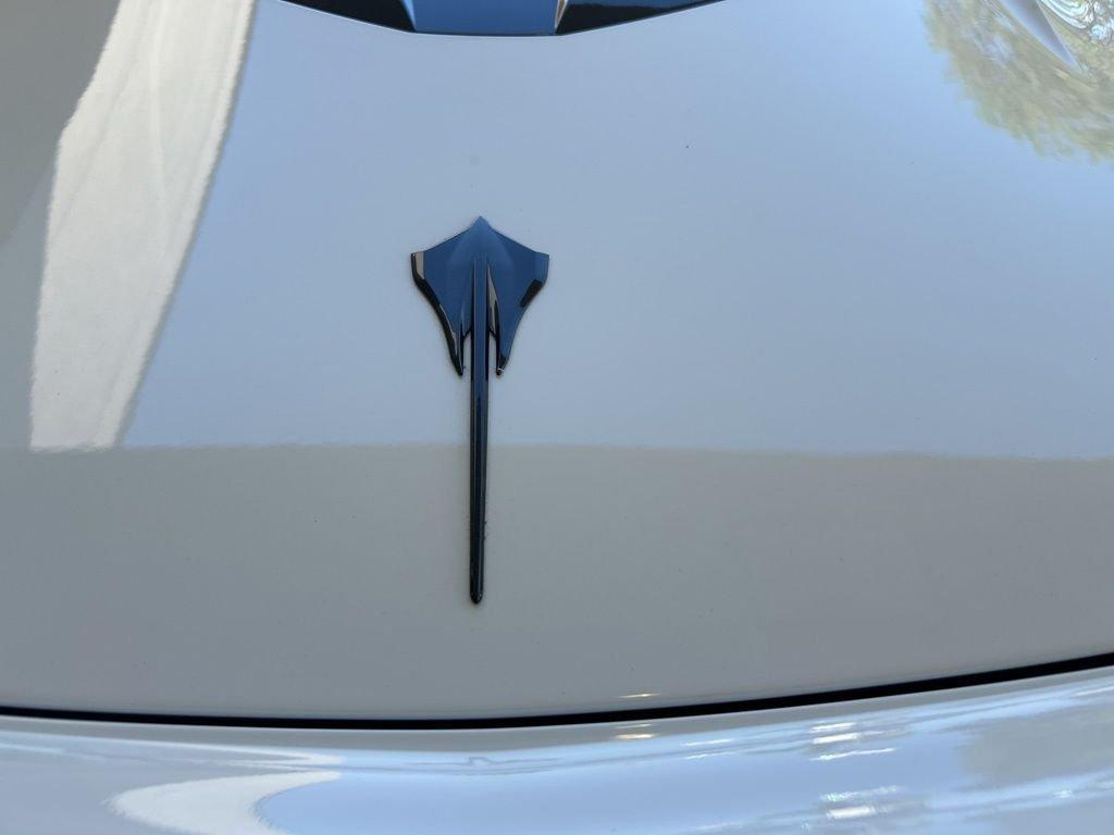 Chevrolet Corvette Stingray - Thumbnail 19