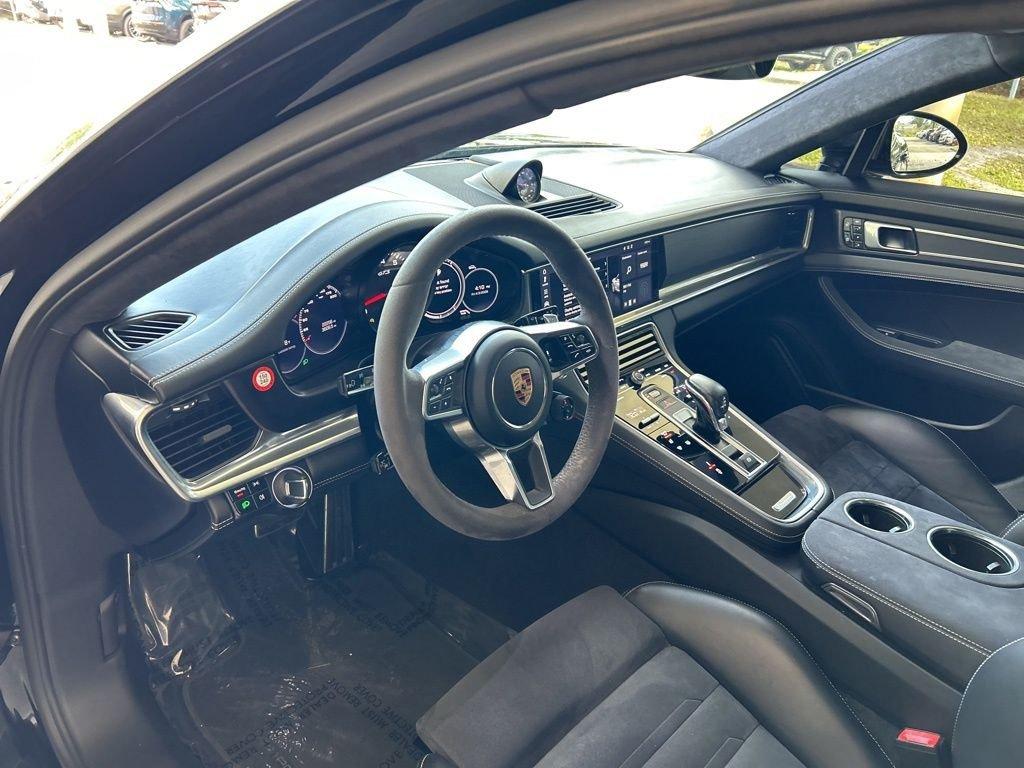 Porsche Panamera Gts - Thumbnail 6