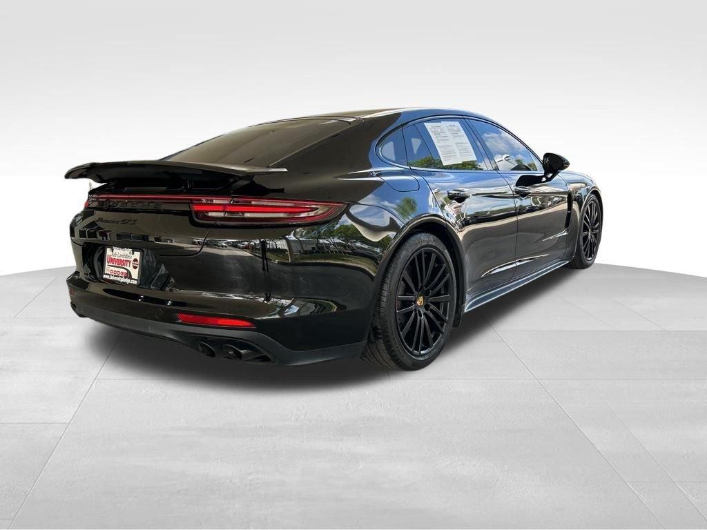 Porsche Panamera Gts - Thumbnail 3