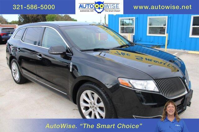 Lincoln MKT - View 1