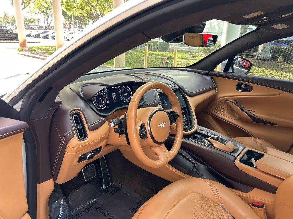 Aston Martin Dbx Base - Thumbnail 6