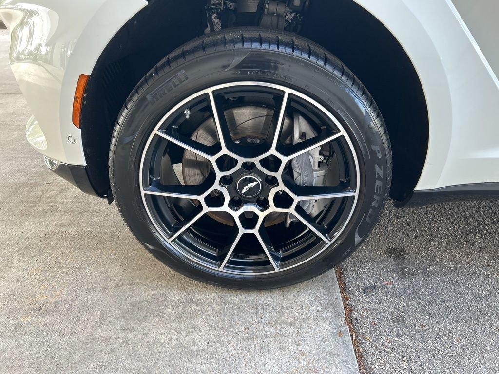 Aston Martin Dbx Base - Thumbnail 17