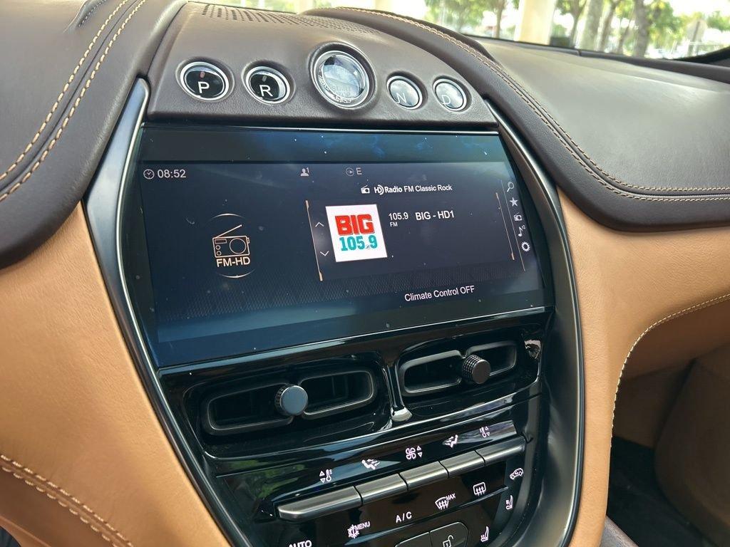 Aston Martin Dbx Base - Thumbnail 7