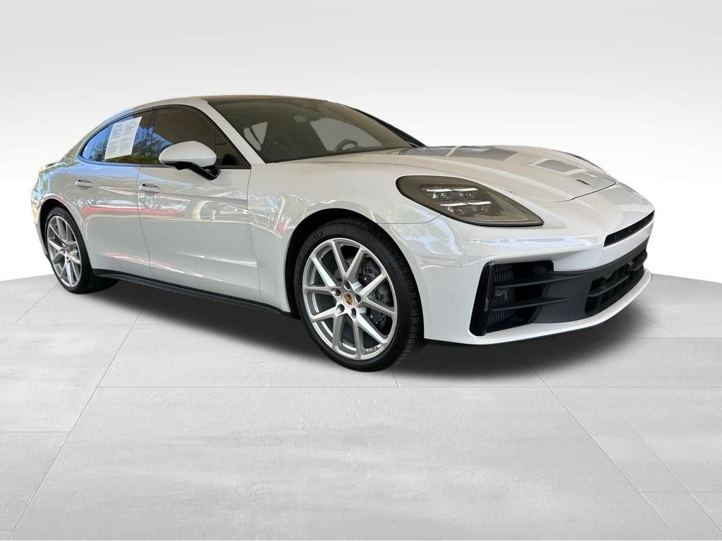 Porsche Panamera 4 - Thumbnail 2