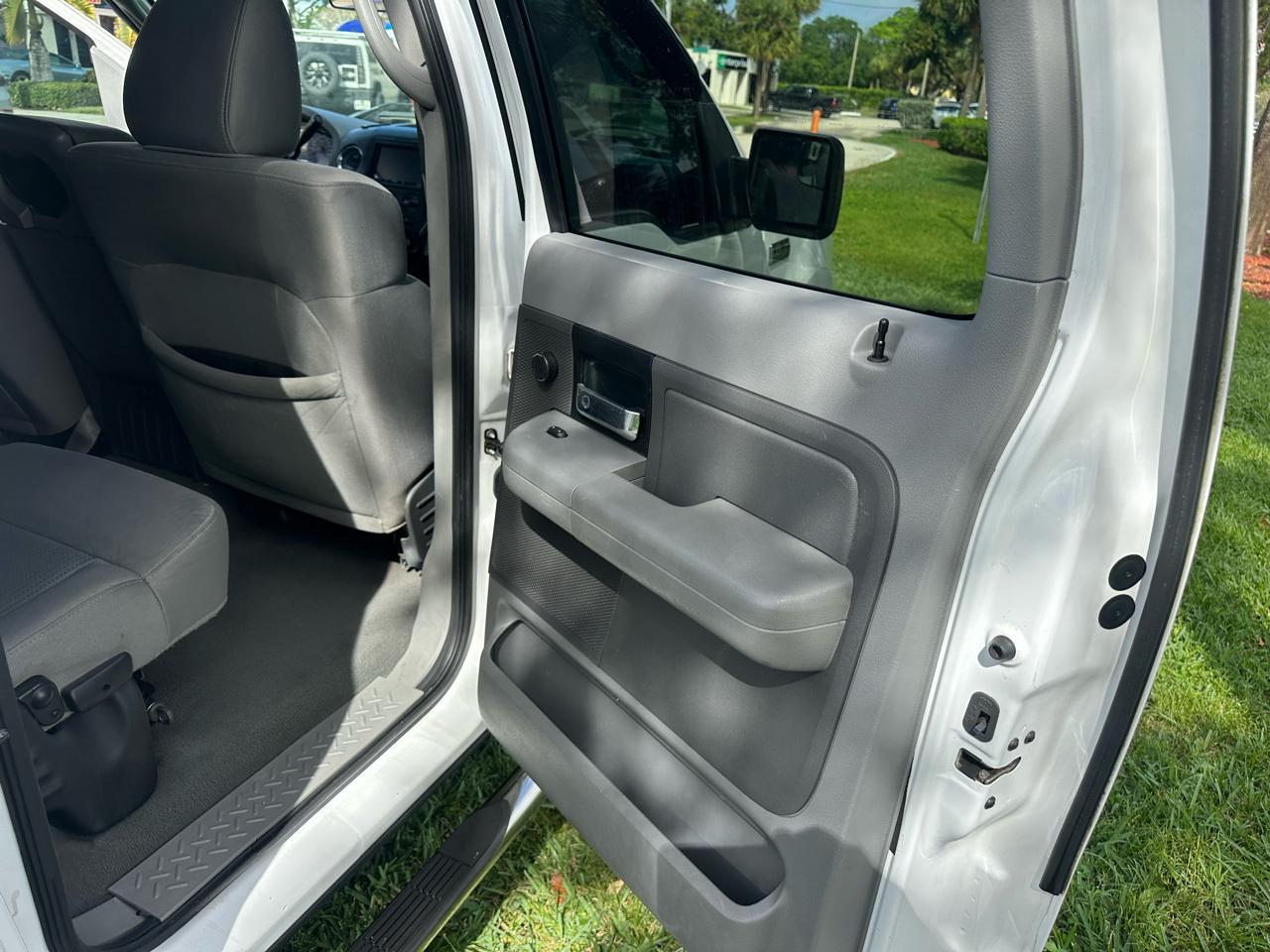 Ford F-1502Wd Supercrew 139" Lariat - Thumbnail 17