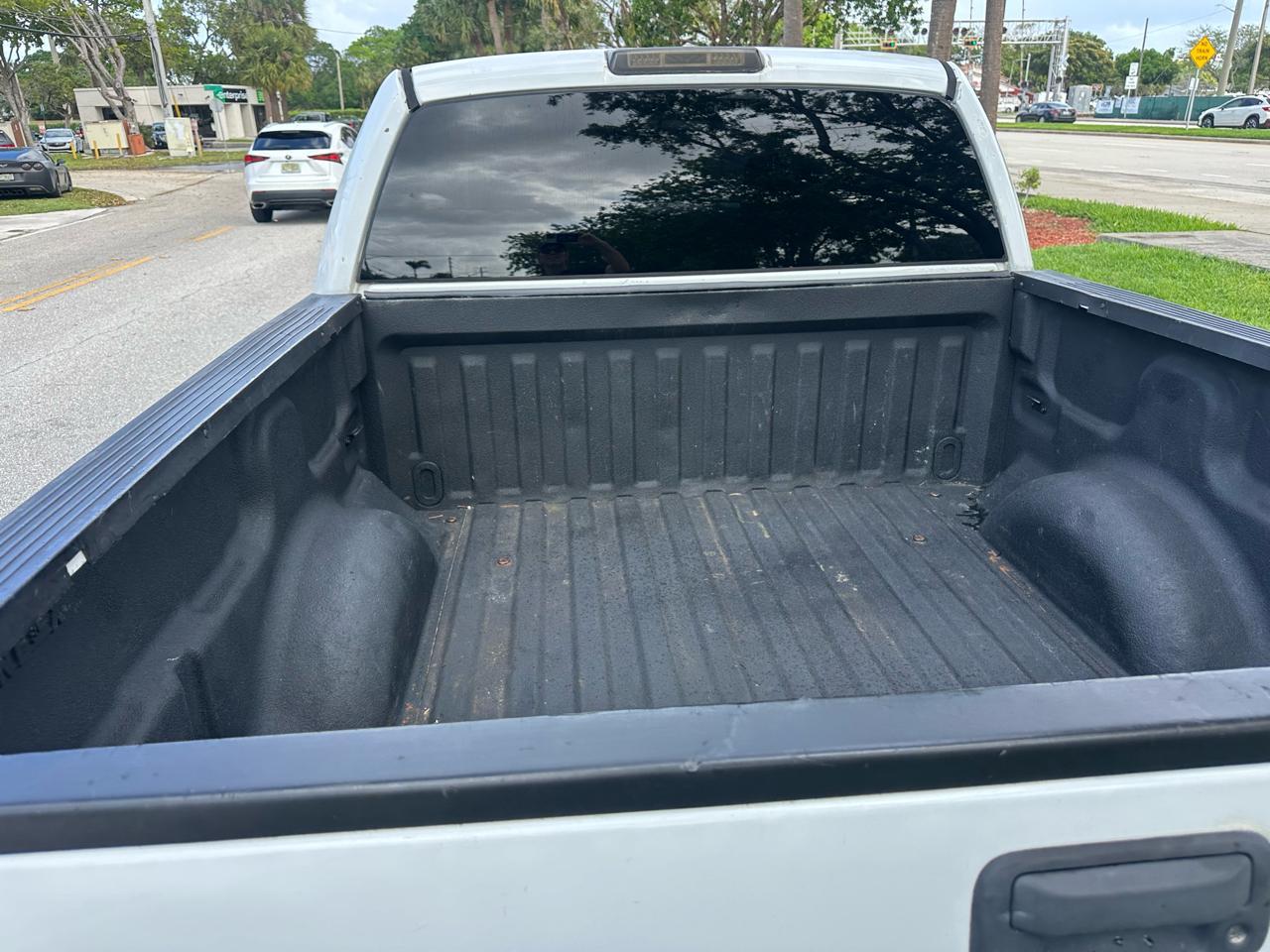 Ford F-1502Wd Supercrew 139" Lariat - Thumbnail 8