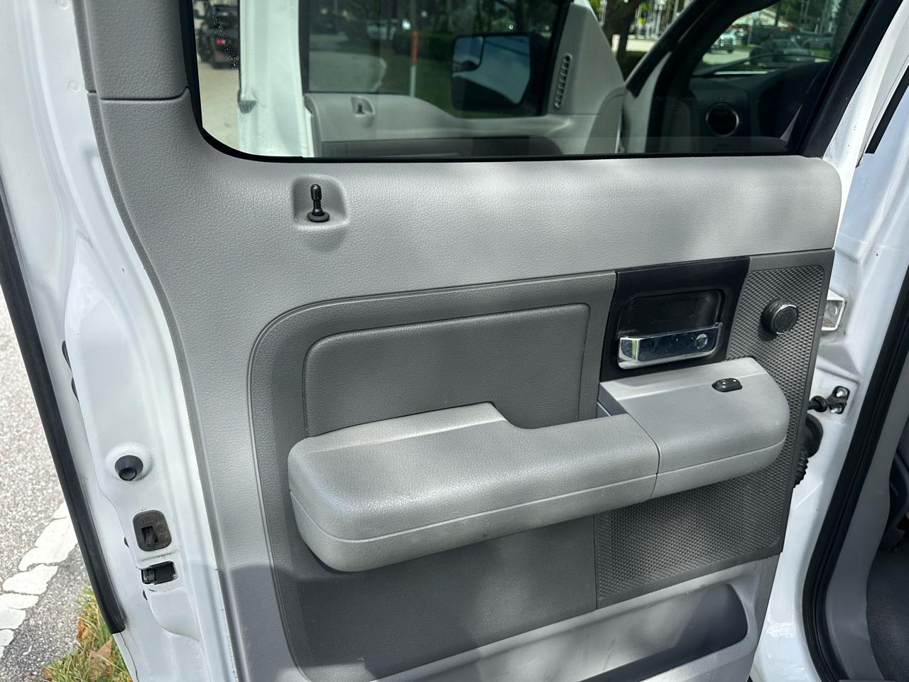 Ford F-1502Wd Supercrew 139" Lariat - Thumbnail 14