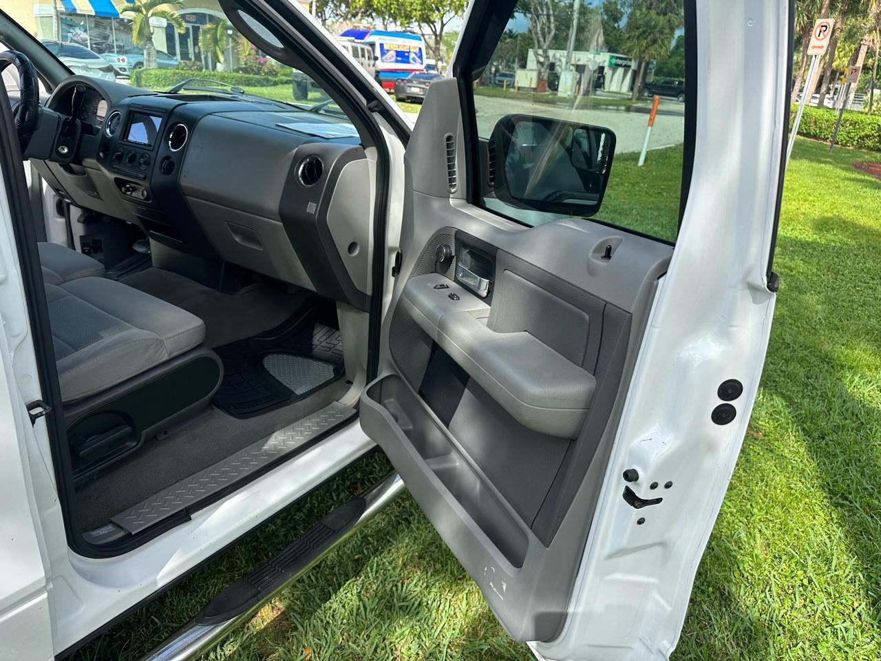 Ford F-1502Wd Supercrew 139" Lariat - Thumbnail 19