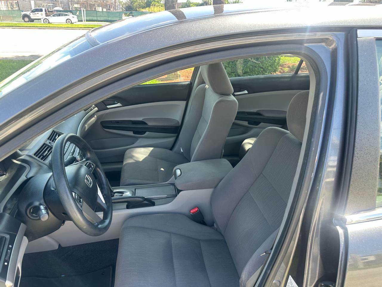 Honda Accordlx Sedan At - Thumbnail 14