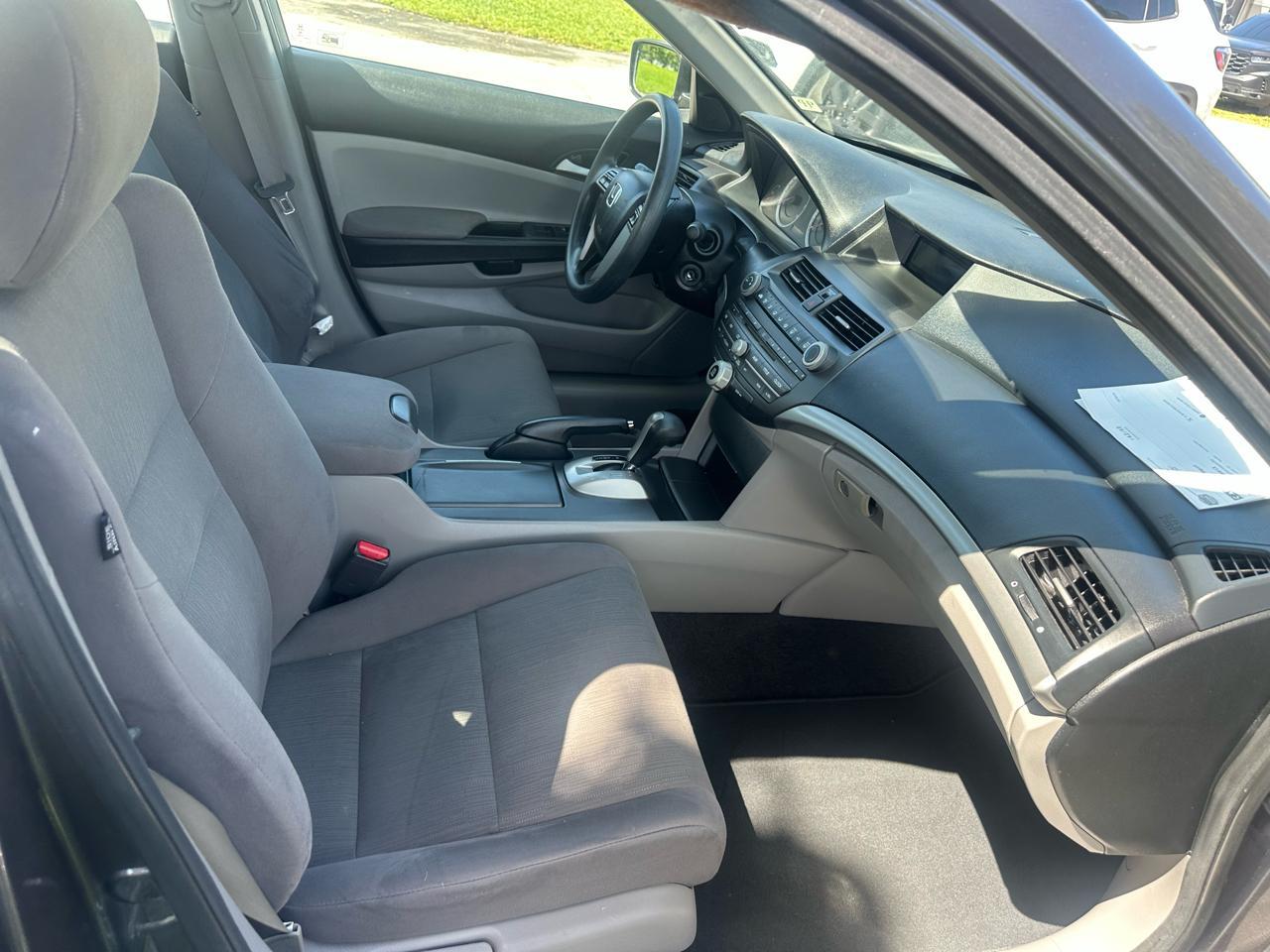 Honda Accordlx Sedan At - Thumbnail 20