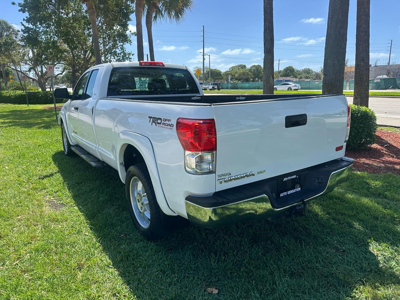 Toyota Tundra2Wd Crewmax 145.7" 5.7L Sr5 (Natl) - Thumbnail 8