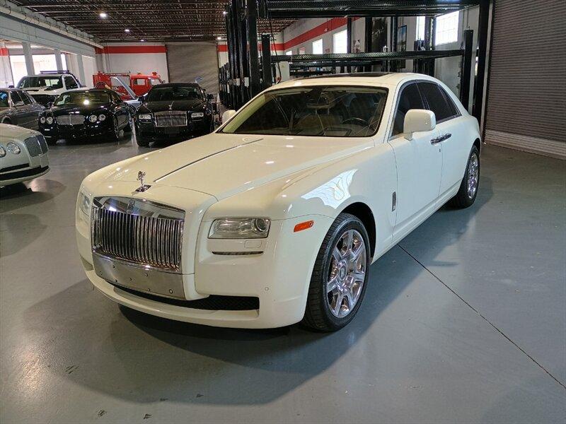 Rolls-Royce Ghost - View 1