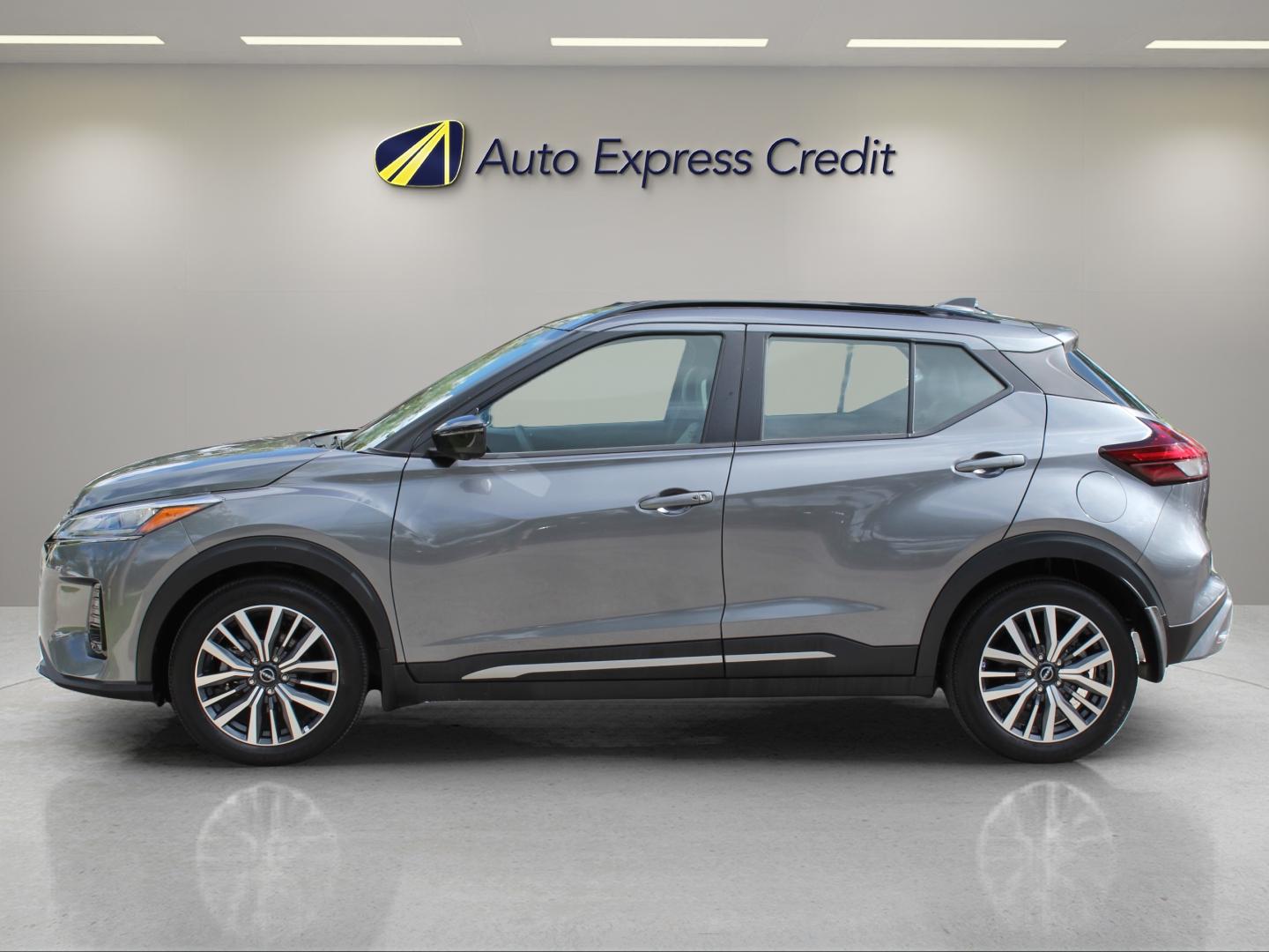 Nissan Kicks Sr Xtronic Cvt - Thumbnail 8