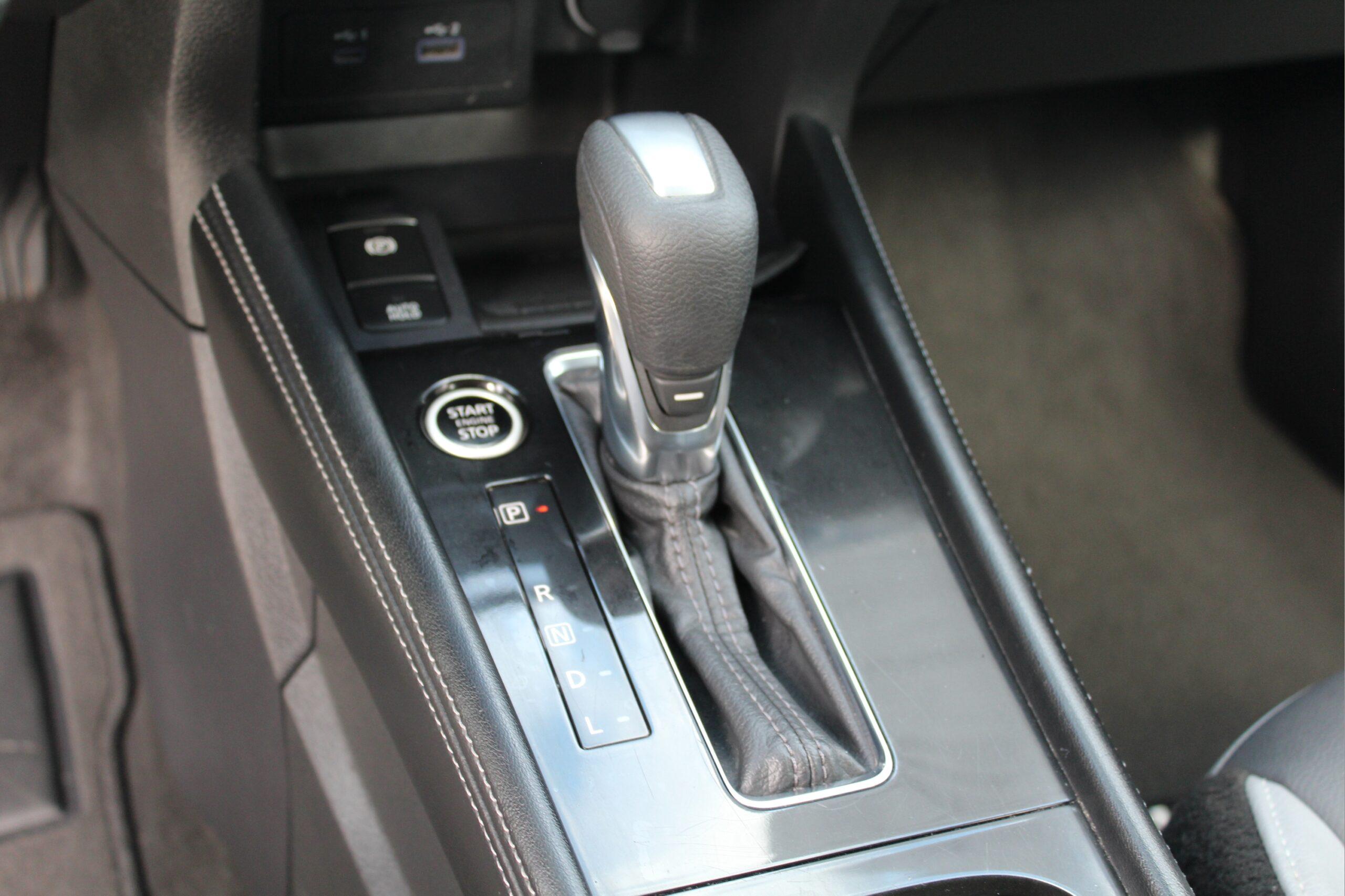 Nissan Kicks Sr Xtronic Cvt - Thumbnail 17