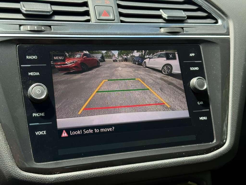 Volkswagen Tiguan 2.0T Se | 2.0T Sel | 2.0T Se R-Line Black - Thumbnail 19