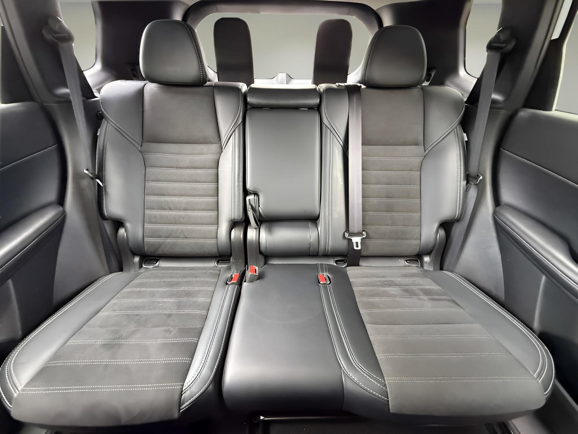 Mitsubishi Outlander Se 2.5 2Wd | Se Black Edition S-Awc | Se Black Edition W/Pano Roof S-Awc - Thumbnail 19