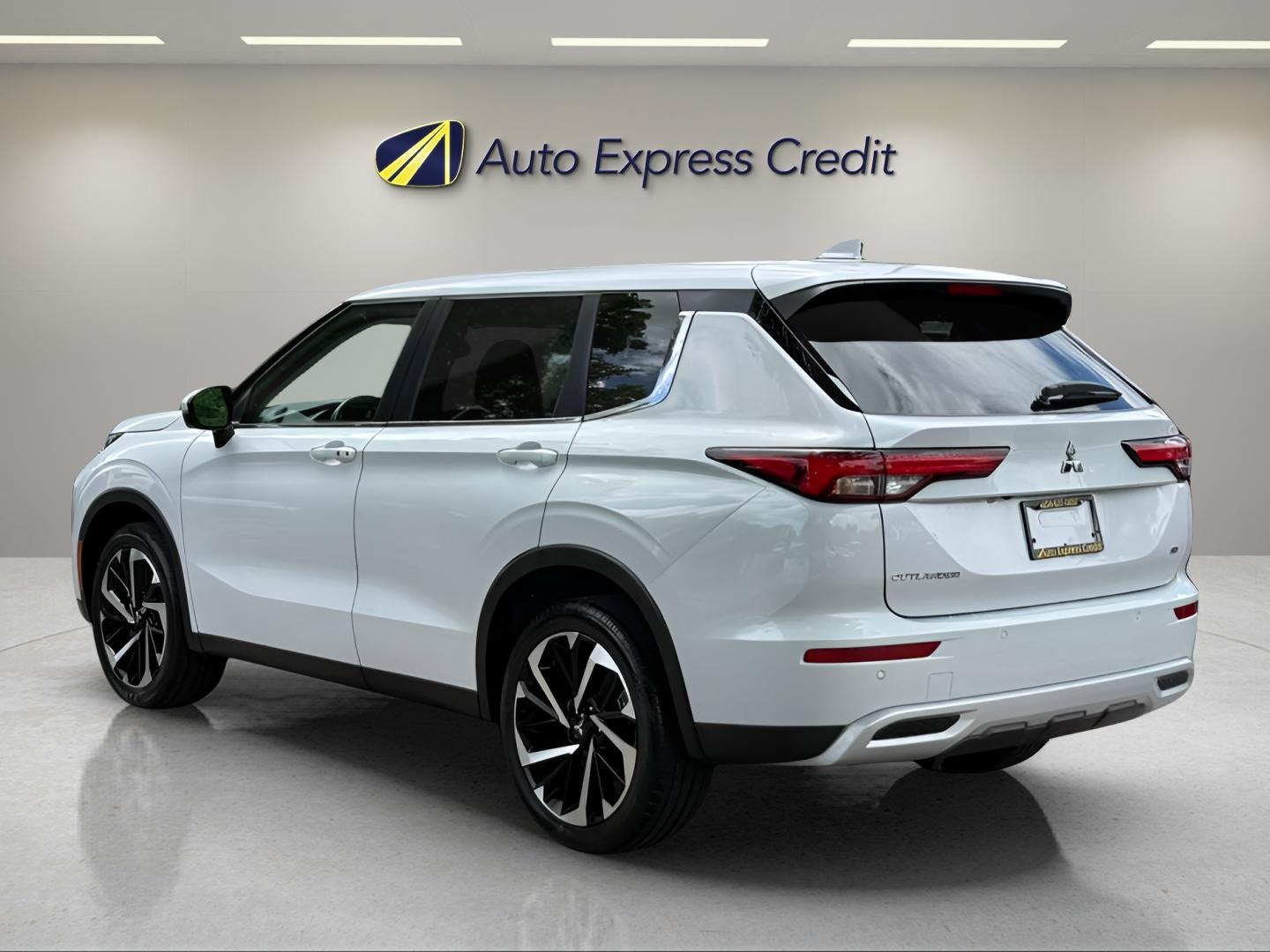 Mitsubishi Outlander Se 2.5 2Wd | Se Black Edition S-Awc | Se Black Edition W/Pano Roof S-Awc - Thumbnail 7