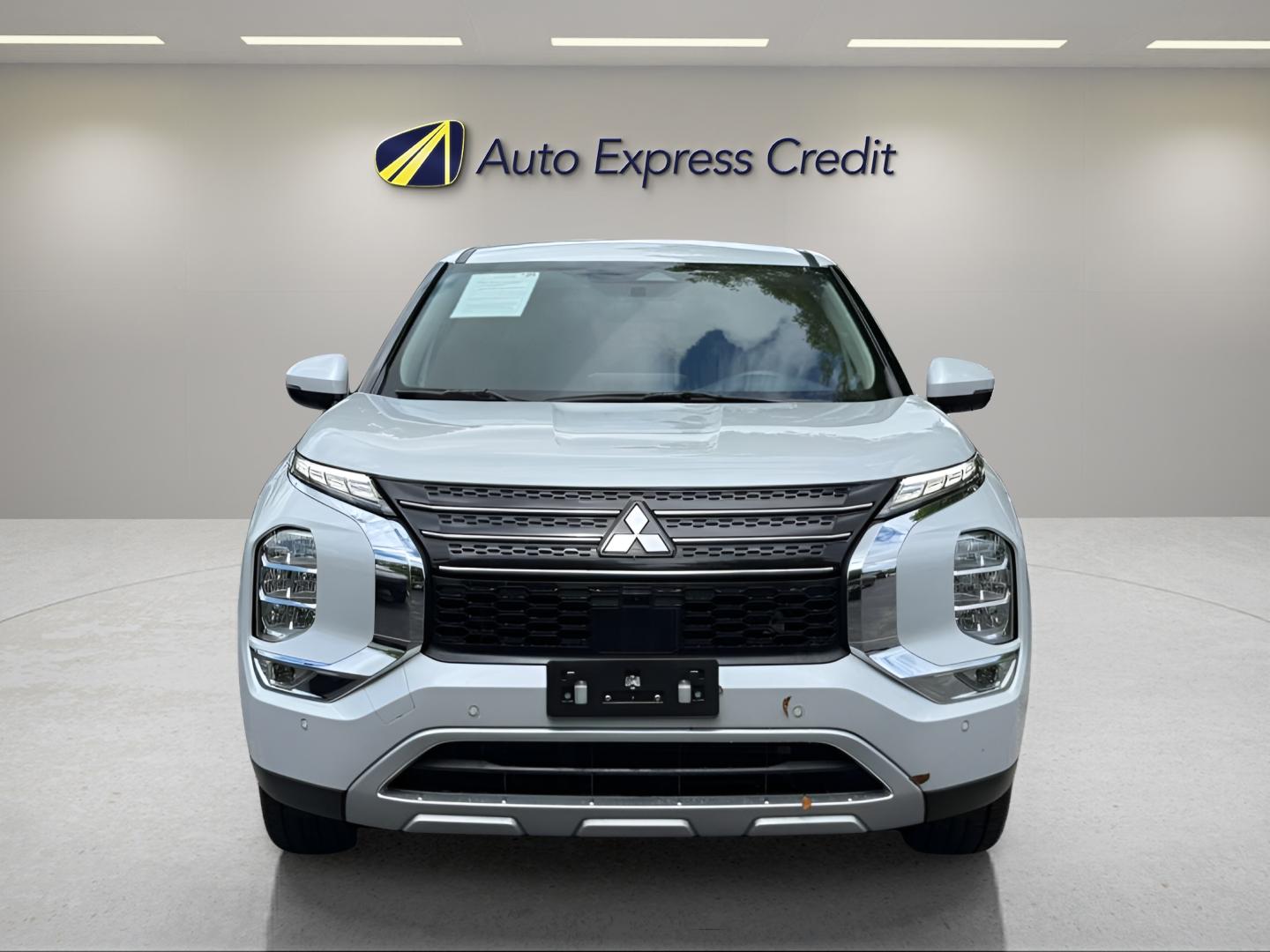 Mitsubishi Outlander Se 2.5 2Wd | Se Black Edition S-Awc | Se Black Edition W/Pano Roof S-Awc - Thumbnail 2