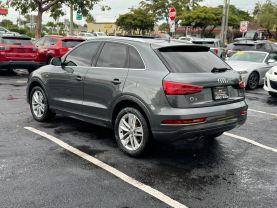 Audi Q3 - Thumbnail 5