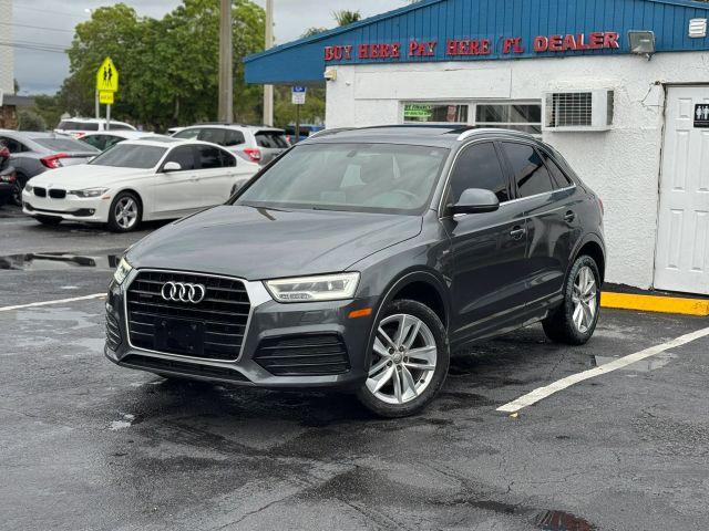 Audi Q3 - View 1