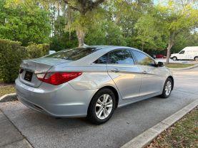 Hyundai Sonata - Thumbnail 10