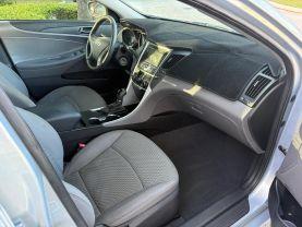 Hyundai Sonata - Thumbnail 18