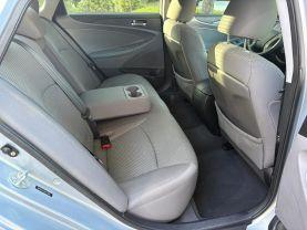 Hyundai Sonata - Thumbnail 20