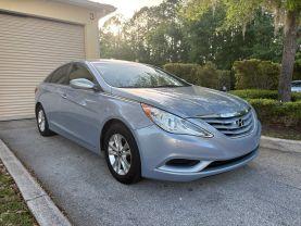 Hyundai Sonata - Thumbnail 7