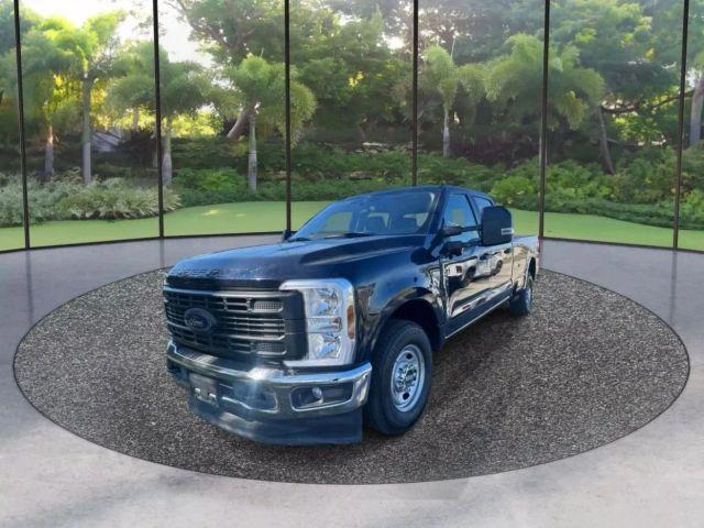 FORD F250 SUPER DUTY CREW CAB - View 1