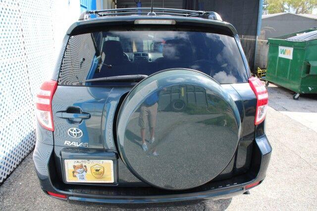 Toyota RAV4 - Thumbnail 4