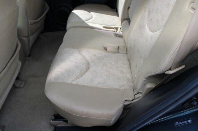 Toyota RAV4 - Thumbnail 15