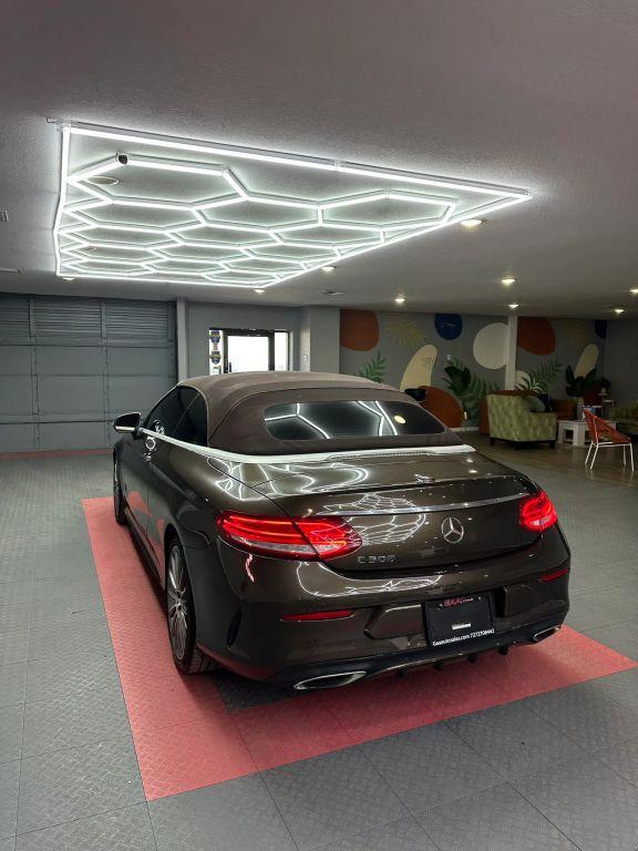 Mercedes-Benz C-Class - Thumbnail 19