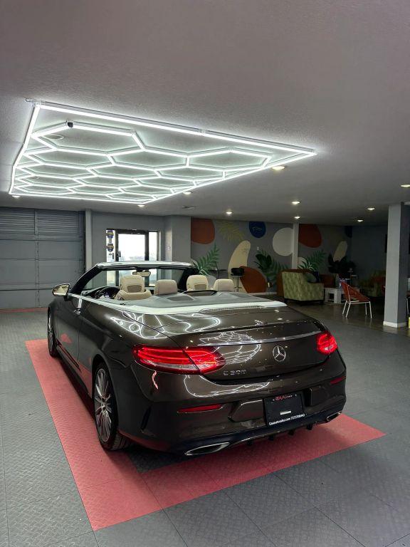 Mercedes-Benz C-Class - Thumbnail 10