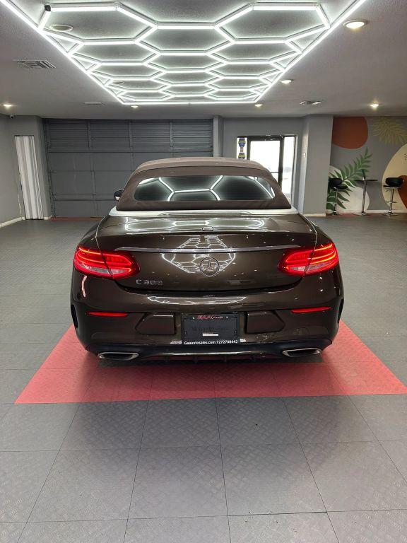 Mercedes-Benz C-Class - Thumbnail 20