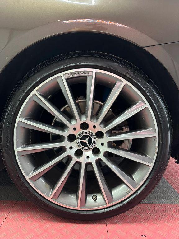 Mercedes-Benz C-Class - Thumbnail 6