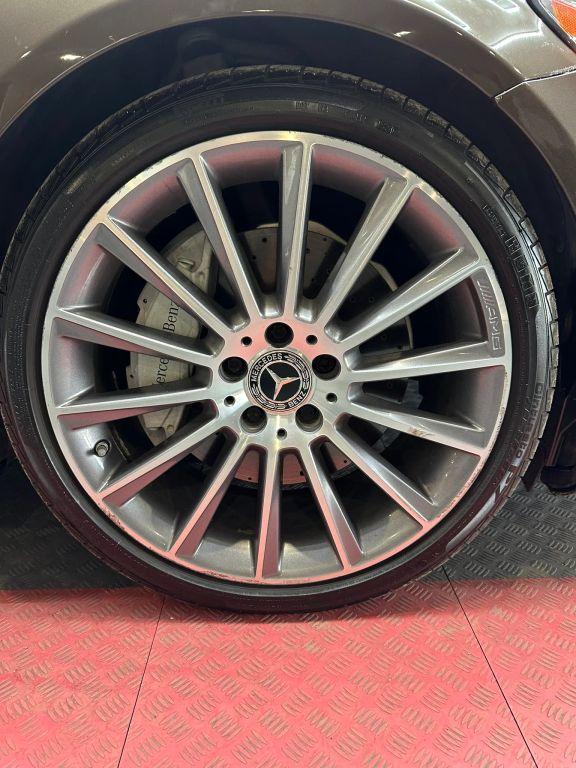 Mercedes-Benz C-Class - Thumbnail 4