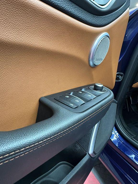 Alfa Romeo Giulia - Thumbnail 17