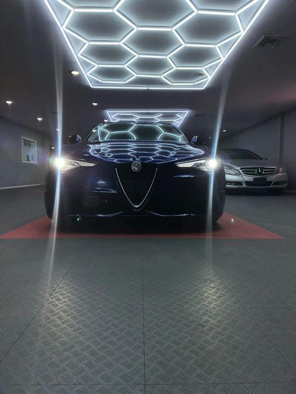 Alfa Romeo Giulia - Thumbnail 15