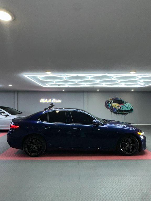 Alfa Romeo Giulia - Thumbnail 13