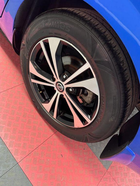 Nissan Sentra - Thumbnail 4