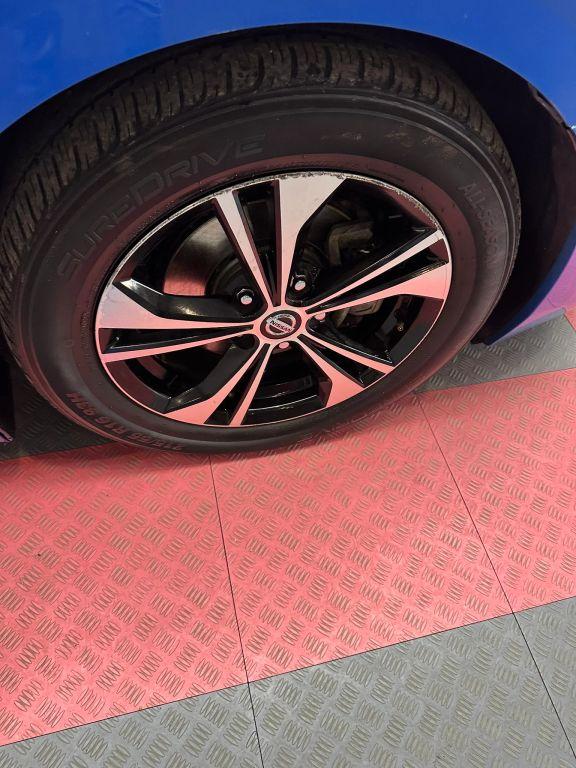 Nissan Sentra - Thumbnail 6