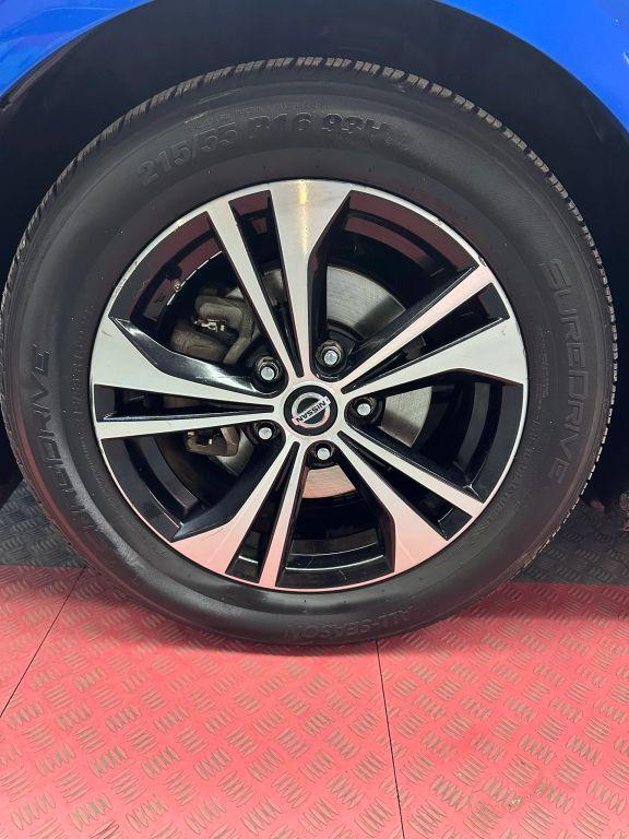 Nissan Sentra - Thumbnail 5