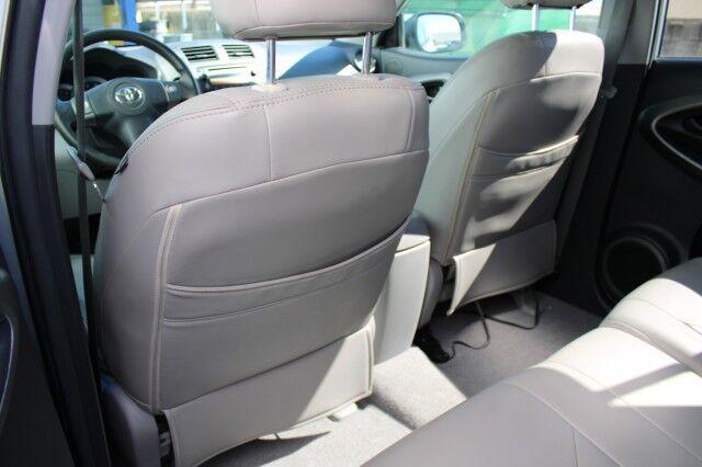 Toyota RAV4 - Thumbnail 16